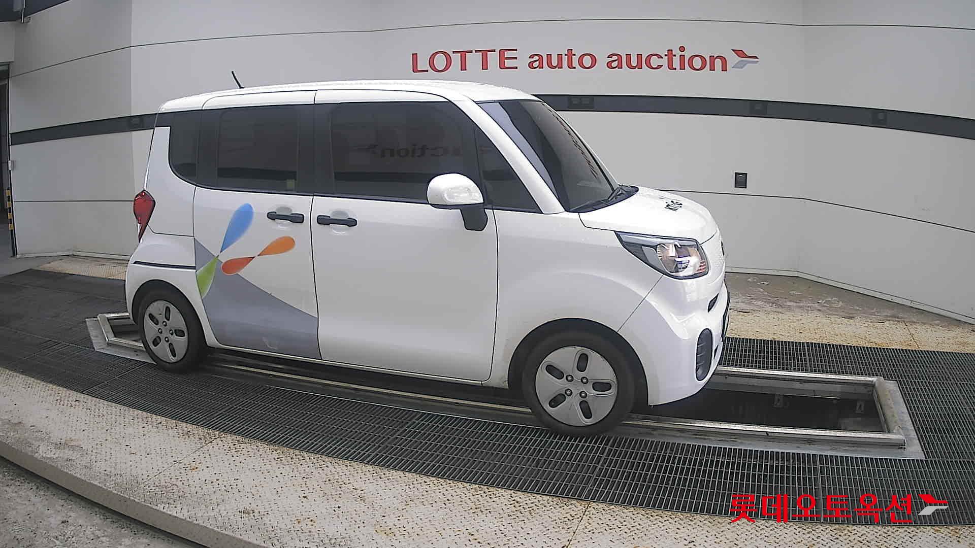 2021 - kia ray