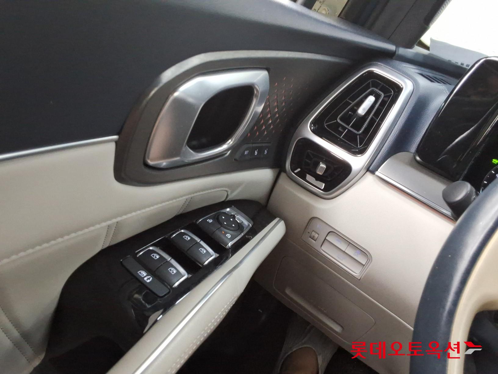 2022 - kia sorento