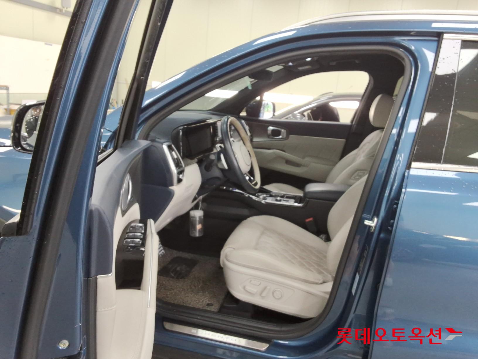 2022 - kia sorento