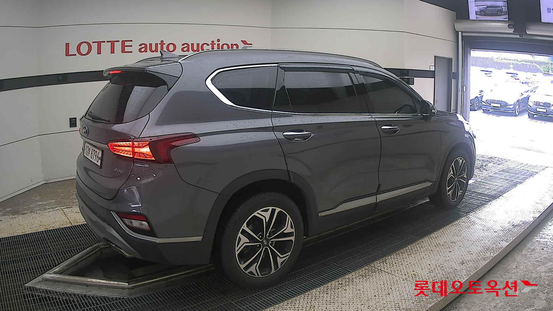 2019 - hyundai santafe
