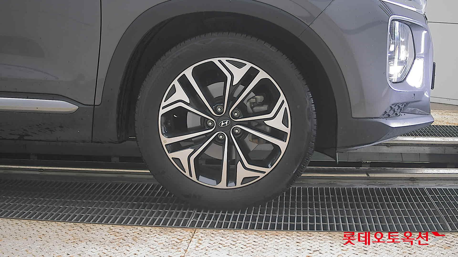 2019 - hyundai santafe