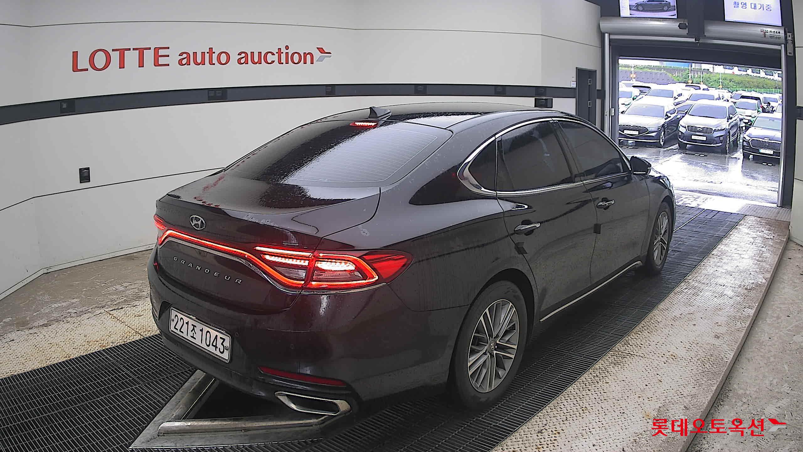2019 - hyundai grandeur