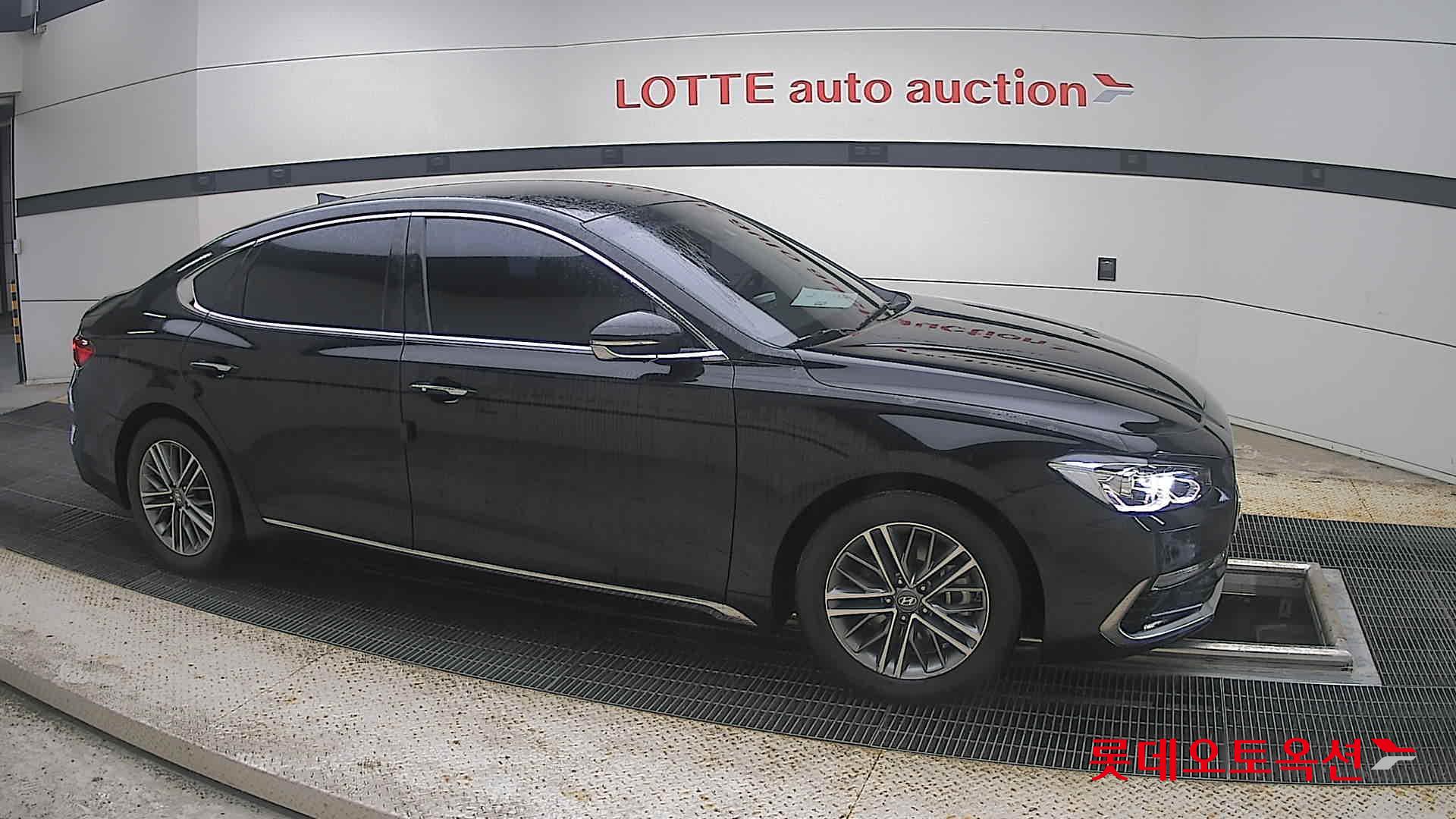 2019 - hyundai grandeur