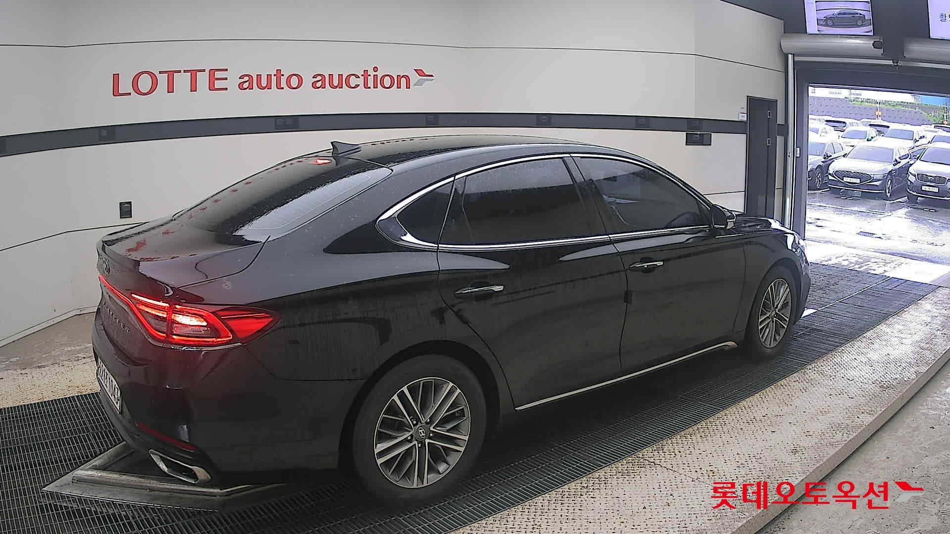 2019 - hyundai grandeur