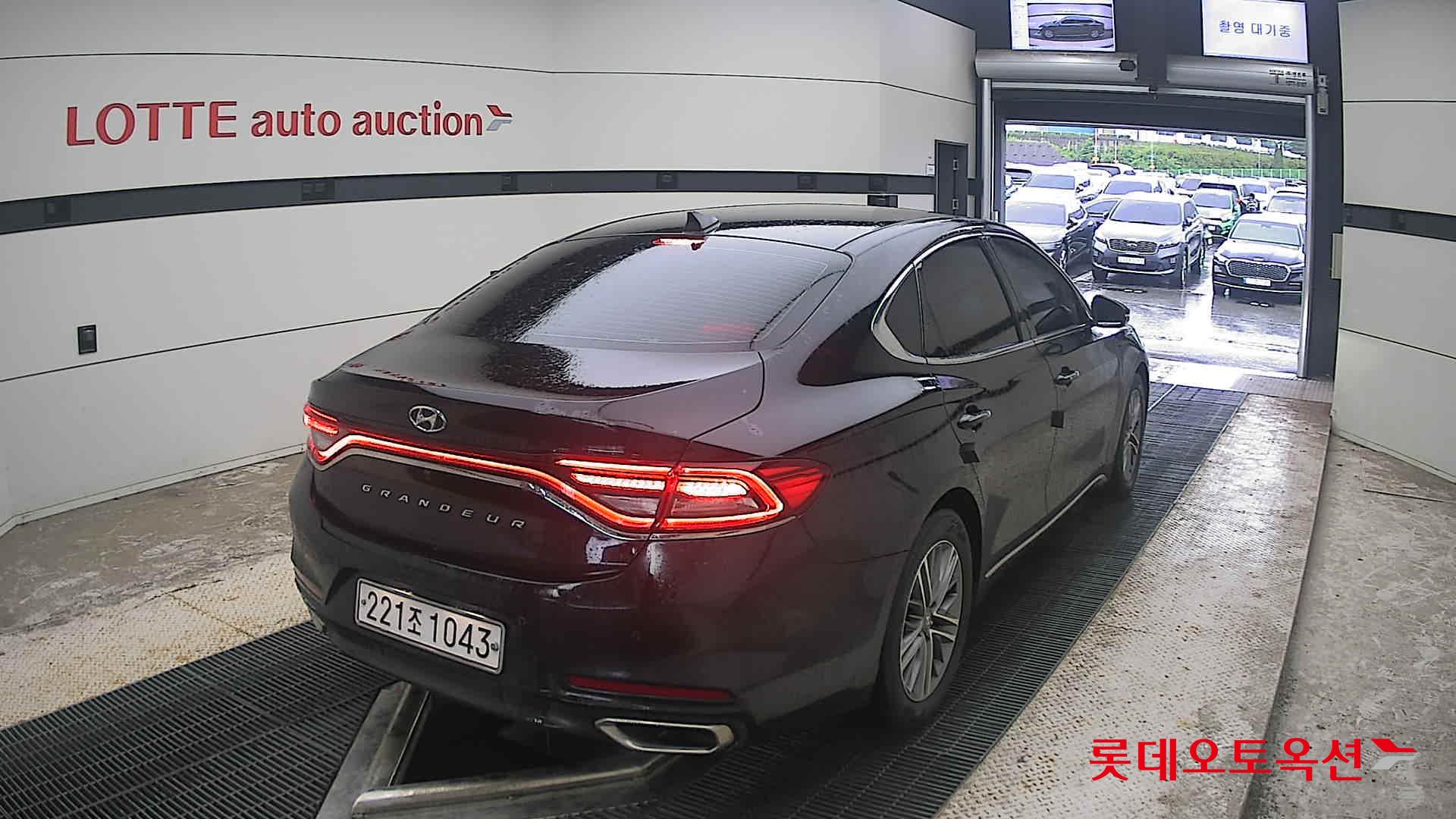 2019 - hyundai grandeur