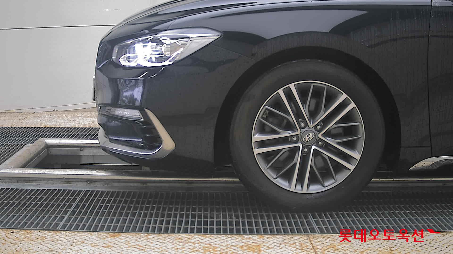 2019 - hyundai grandeur
