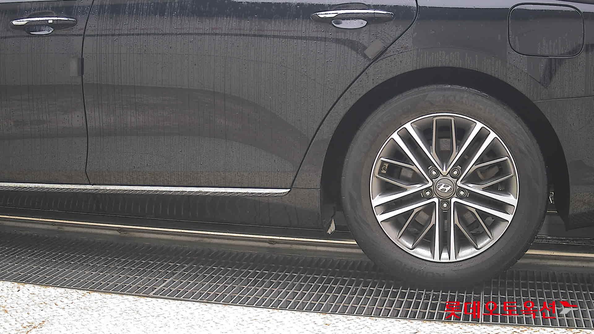 2019 - hyundai grandeur