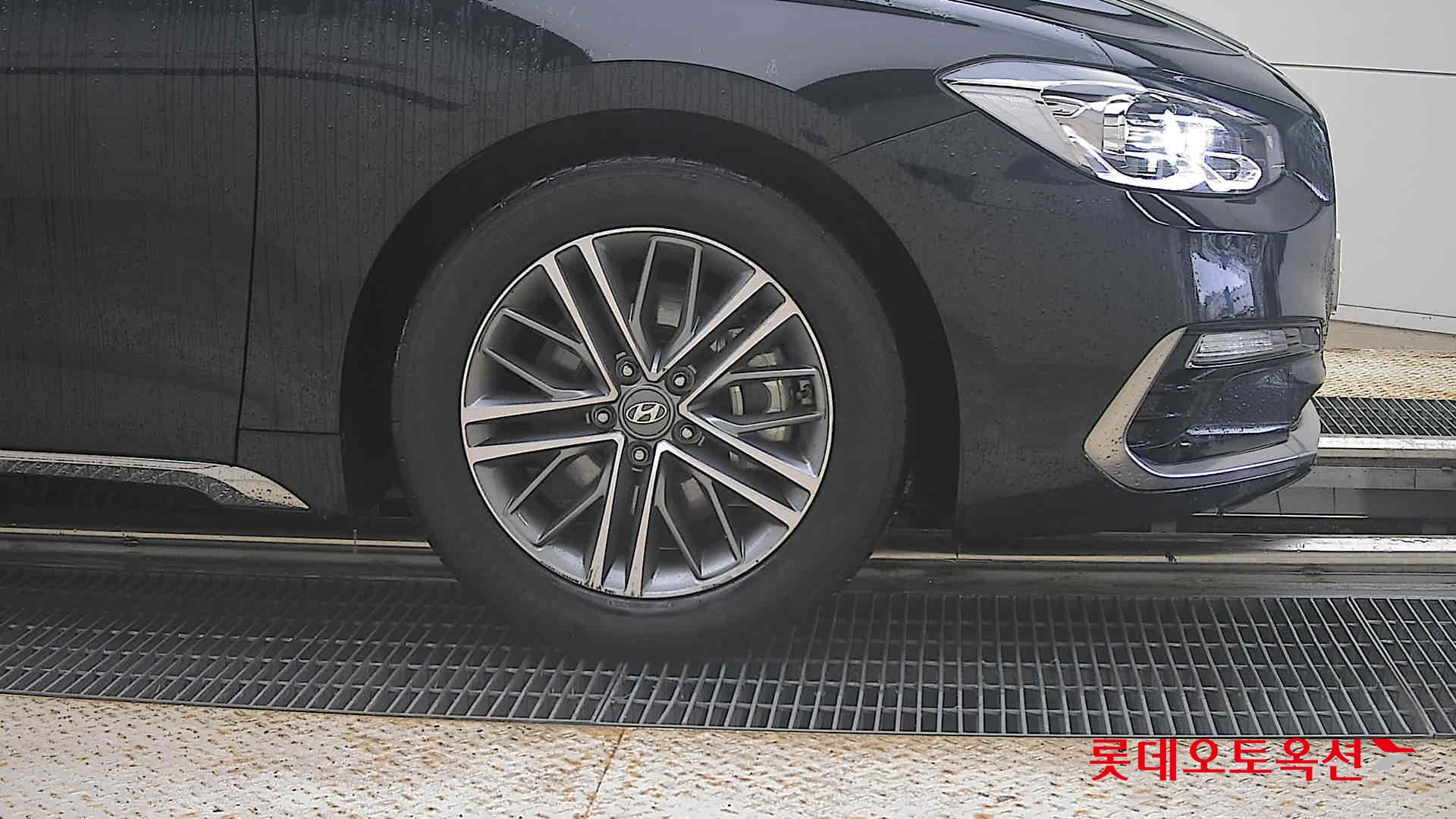 2019 - hyundai grandeur