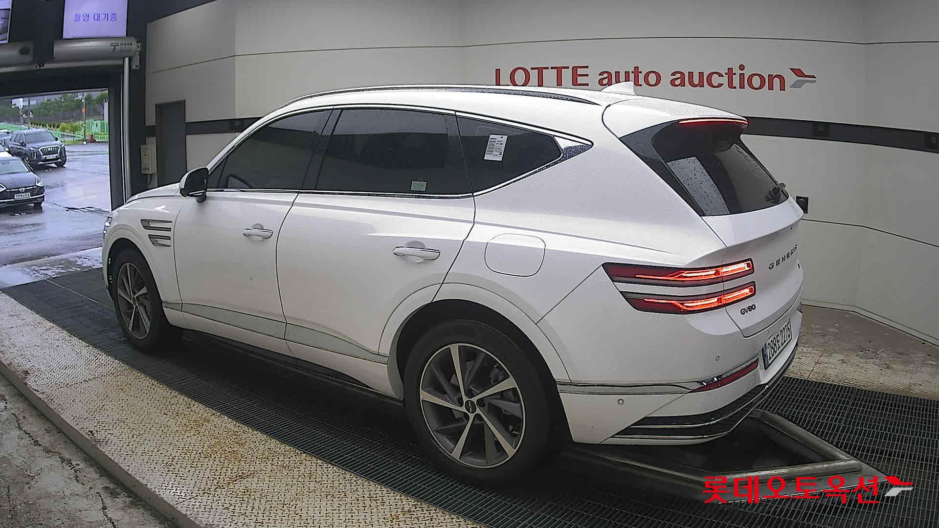 2024 - genesis gv80