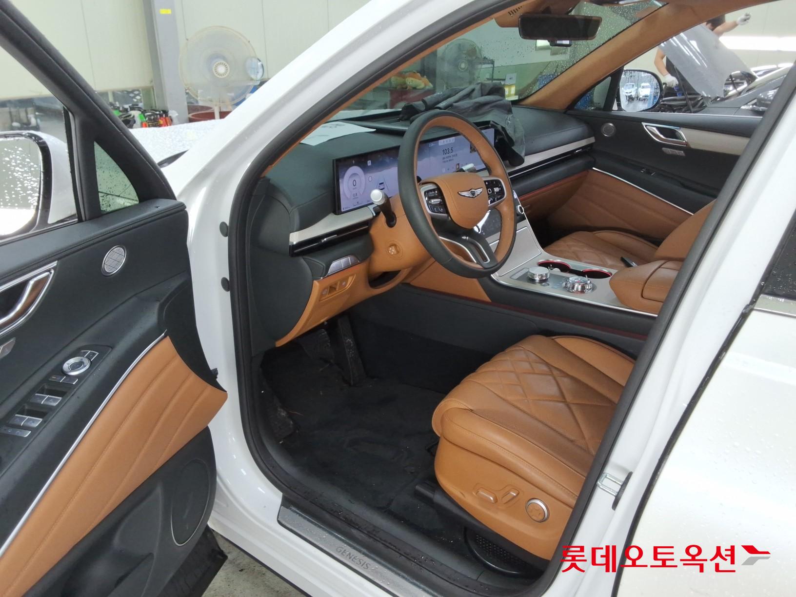 2024 - genesis gv80