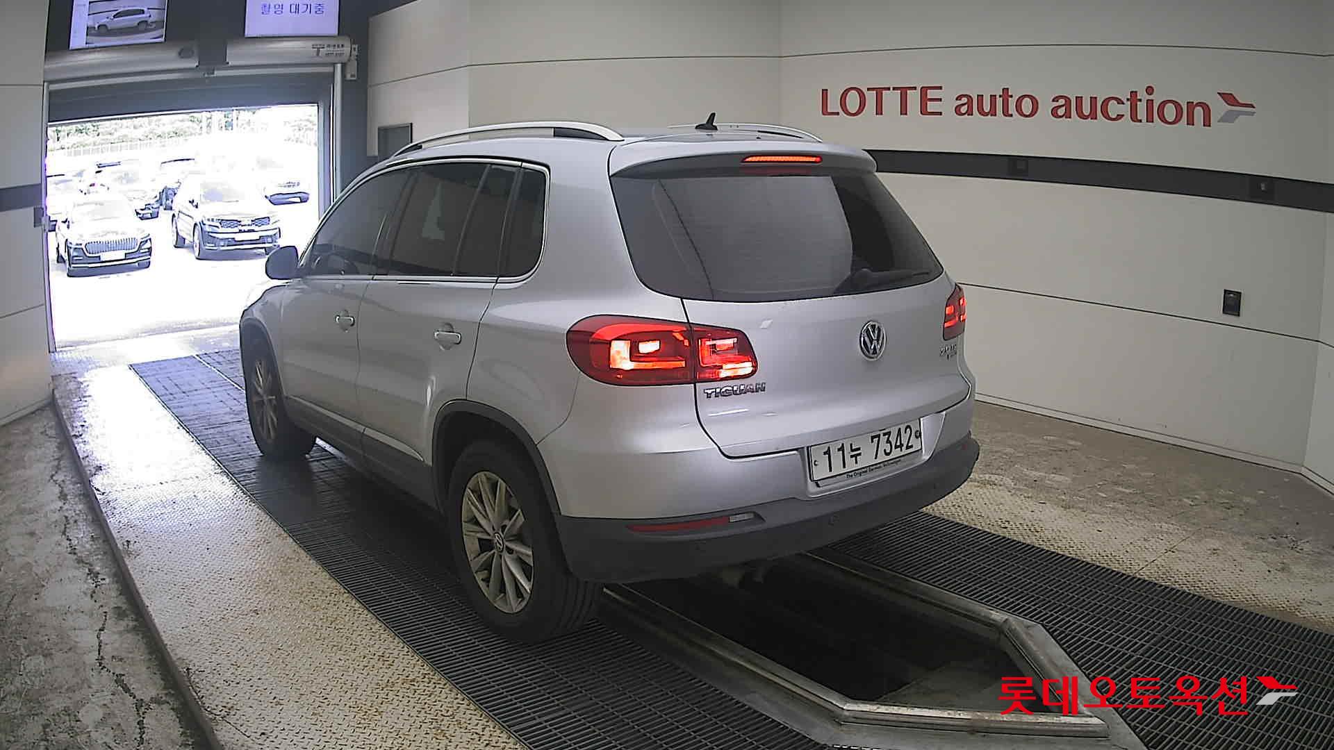 2015 - volkswagen tiguan