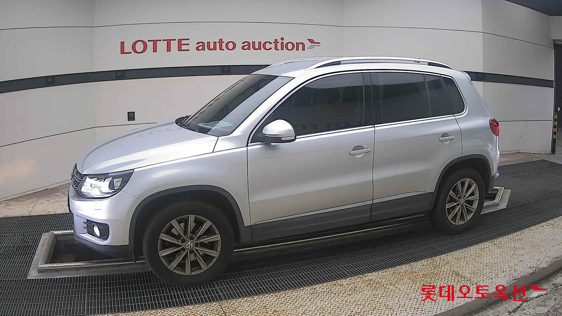 2015 - volkswagen tiguan