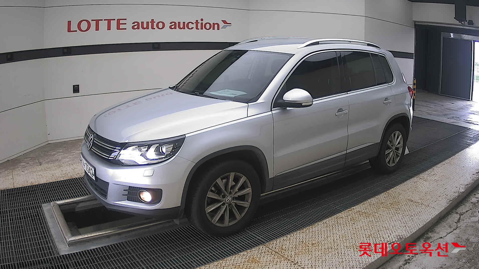 2015 - volkswagen tiguan