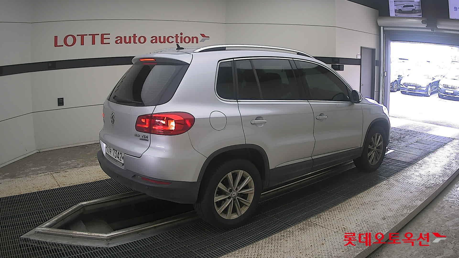 2015 - volkswagen tiguan