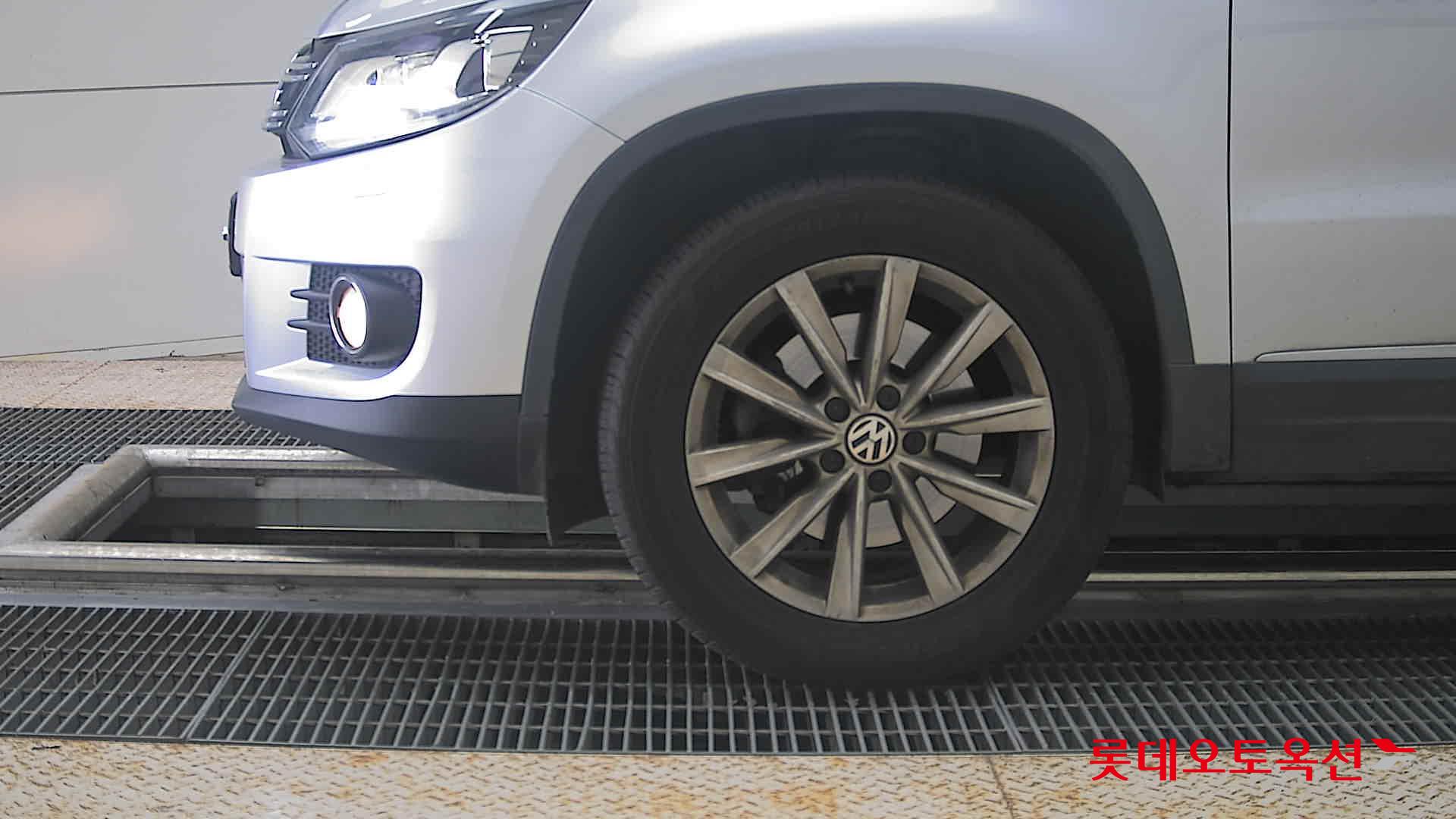 2015 - volkswagen tiguan