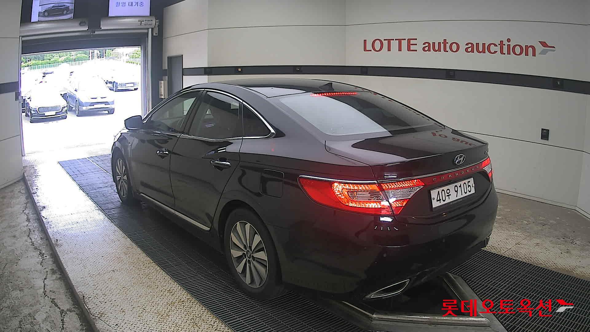 2015 - hyundai grandeur