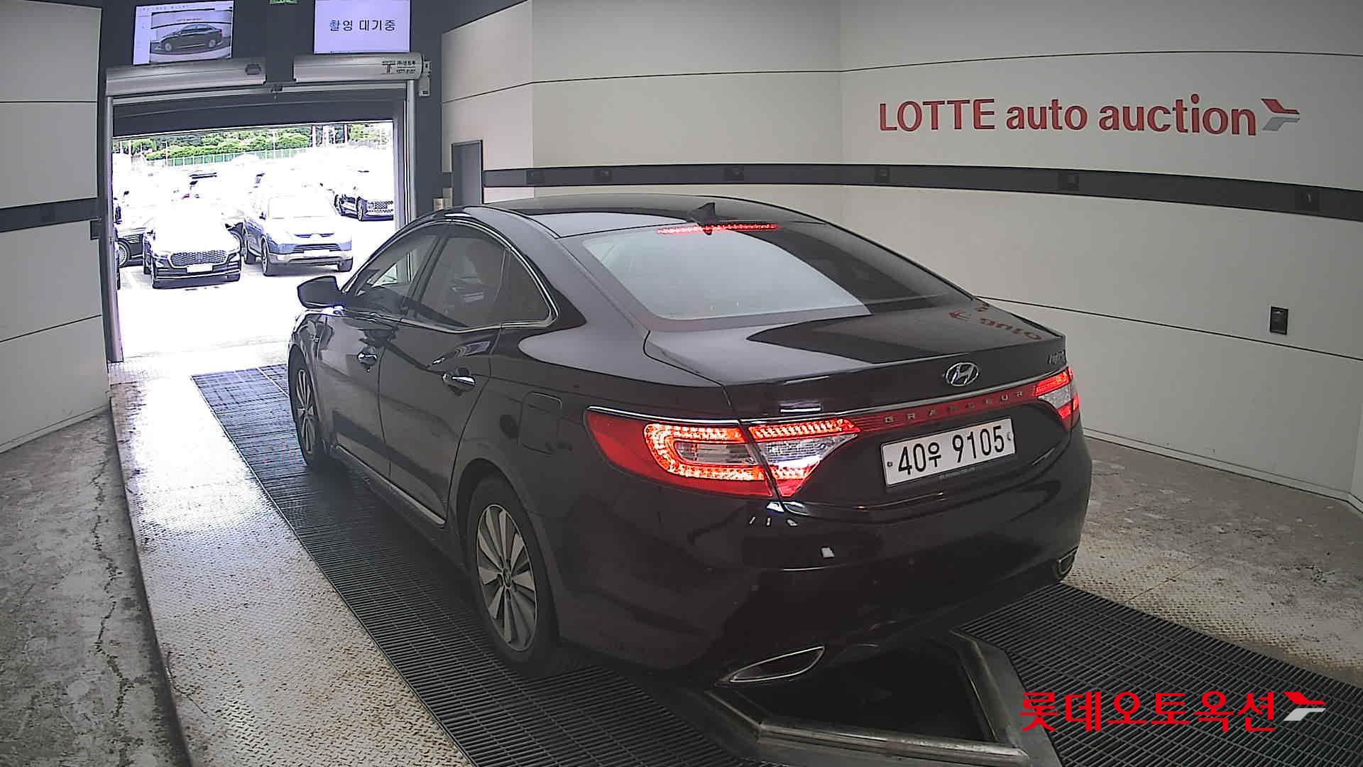 2015 - hyundai grandeur