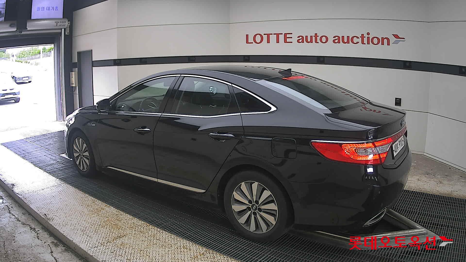 2015 - hyundai grandeur