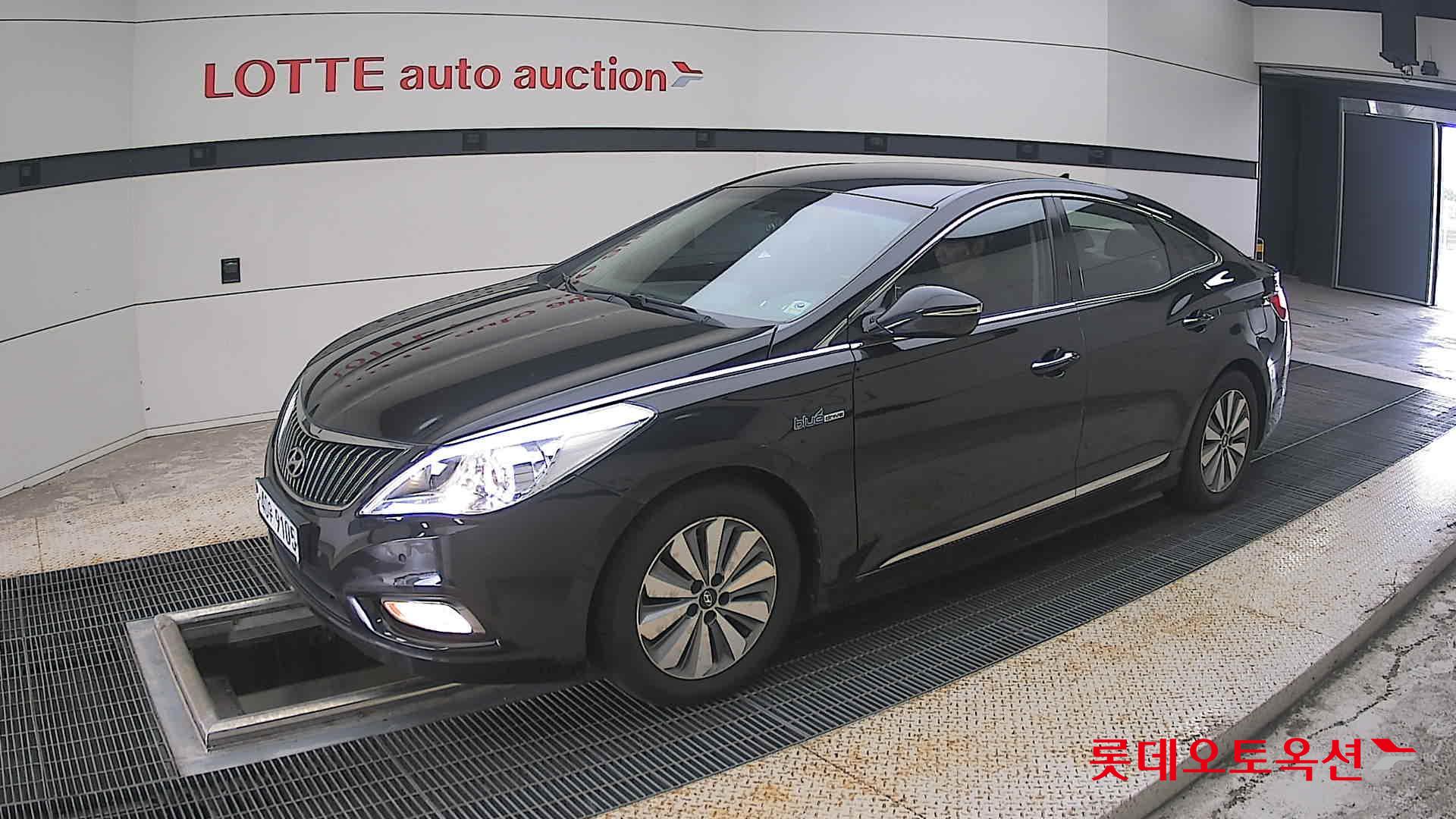 2015 - hyundai grandeur