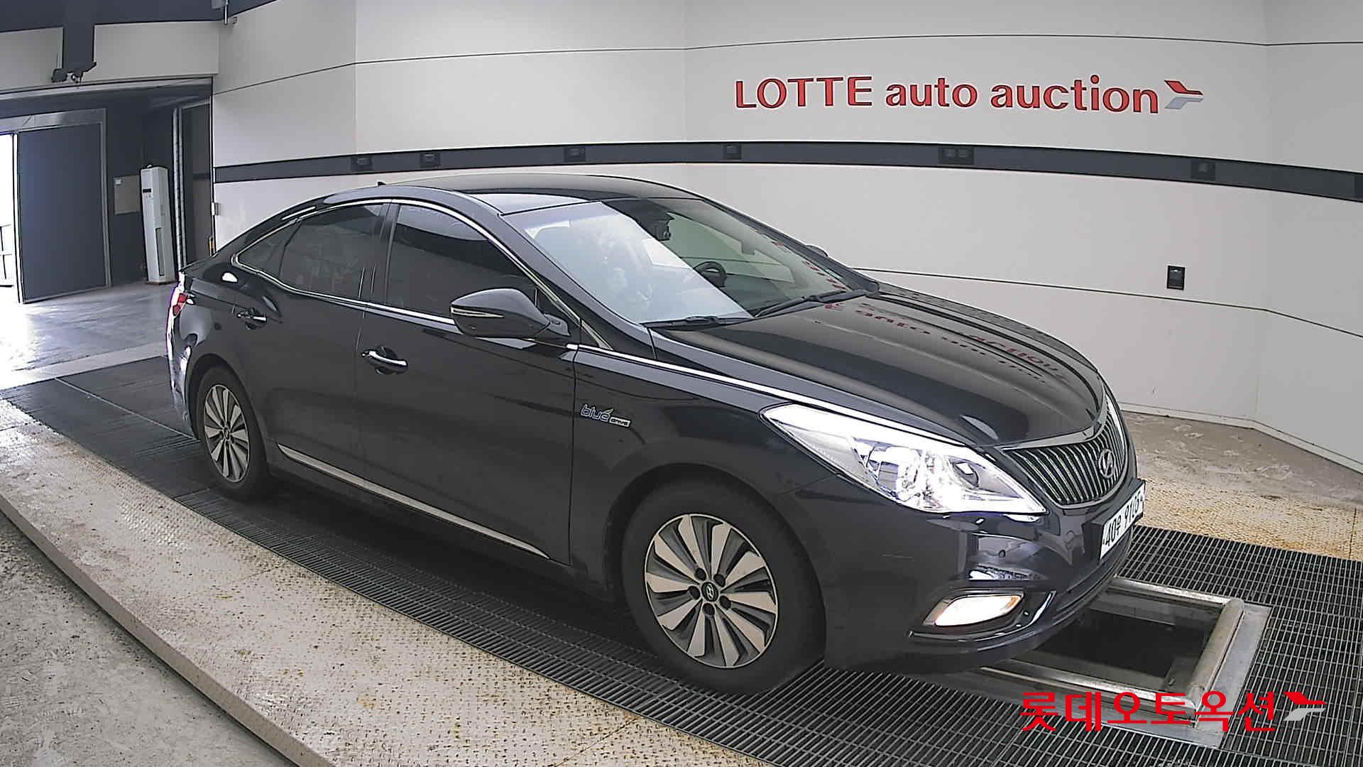 2015 - hyundai grandeur
