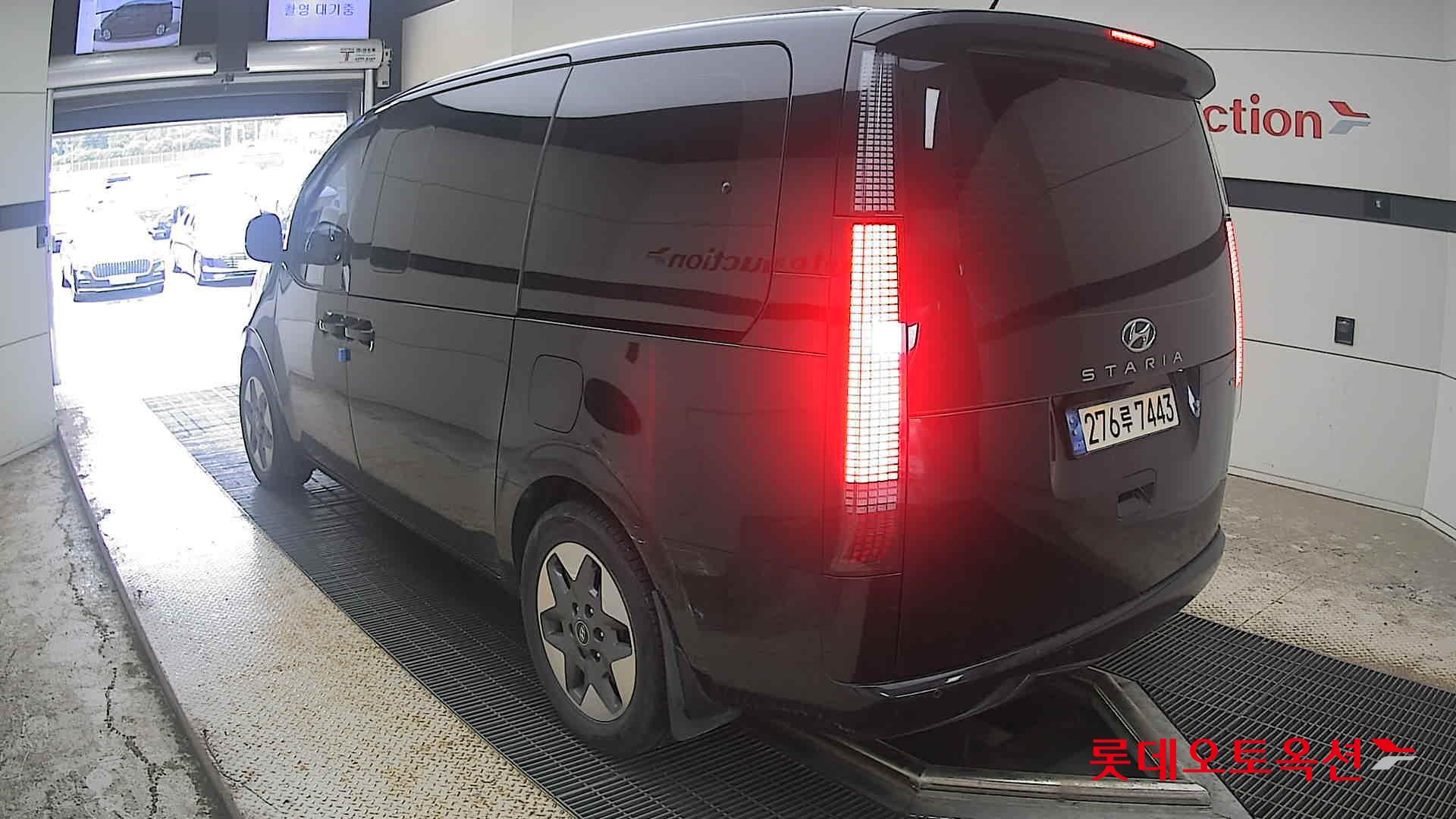 2022 - hyundai staria