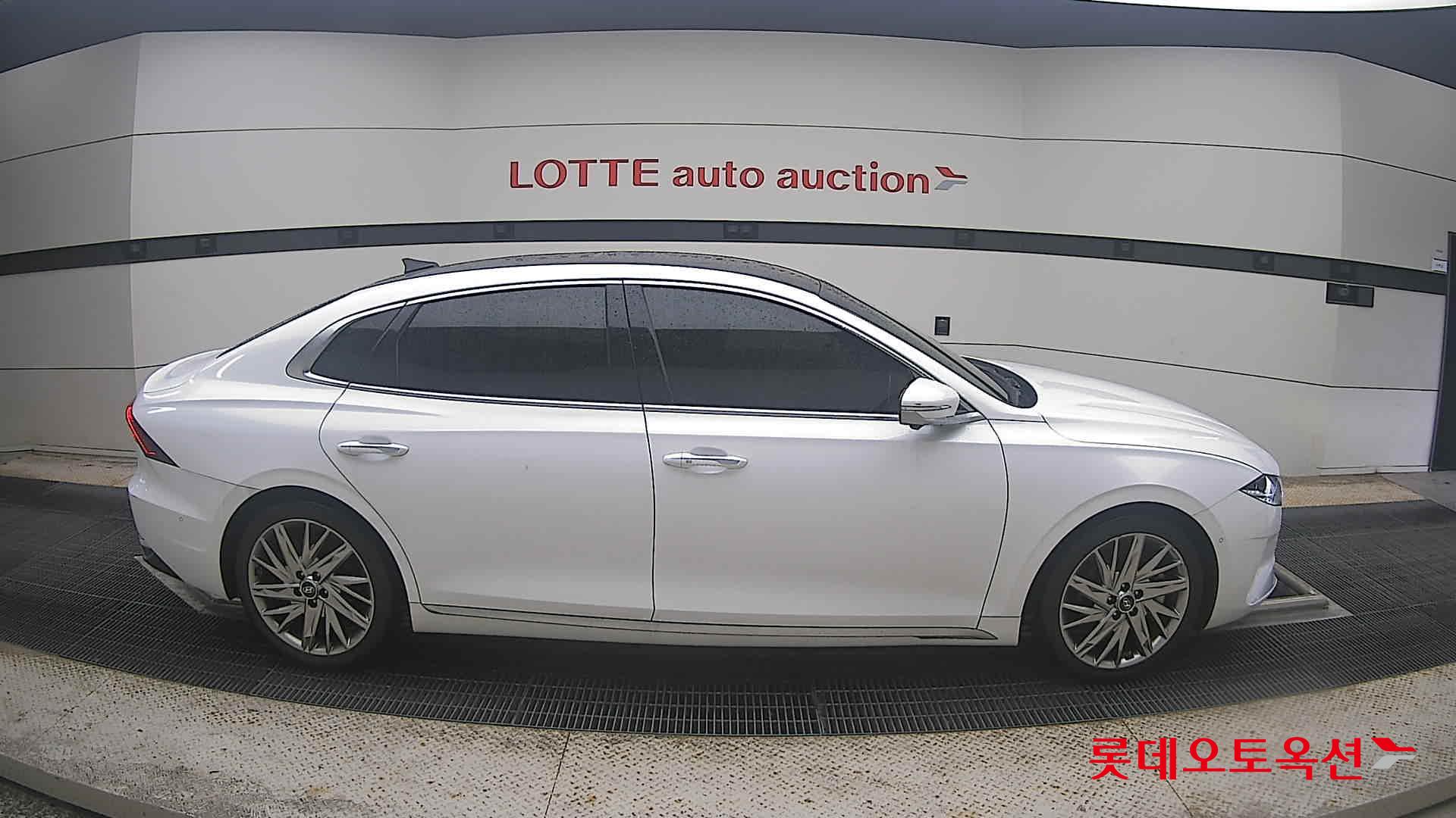 2020 - hyundai grandeur
