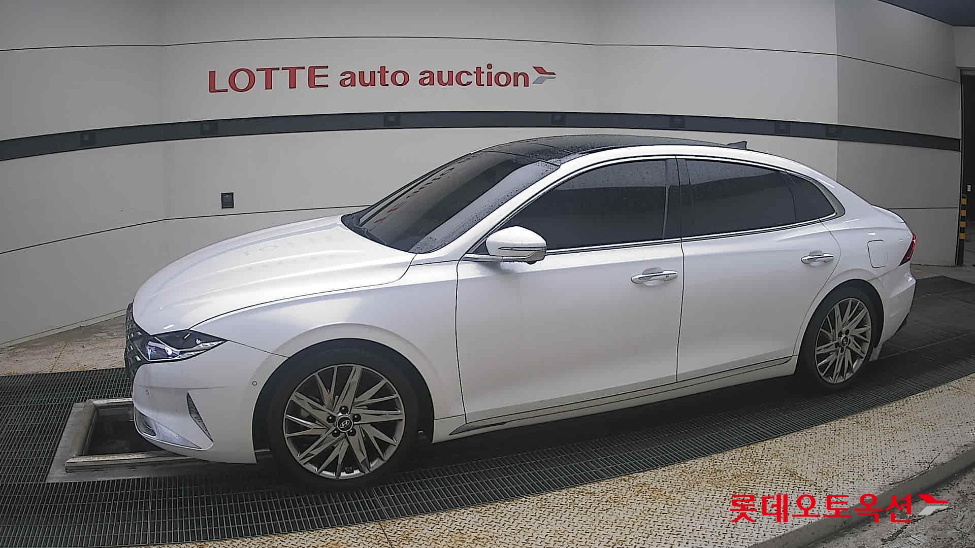 2020 - hyundai grandeur