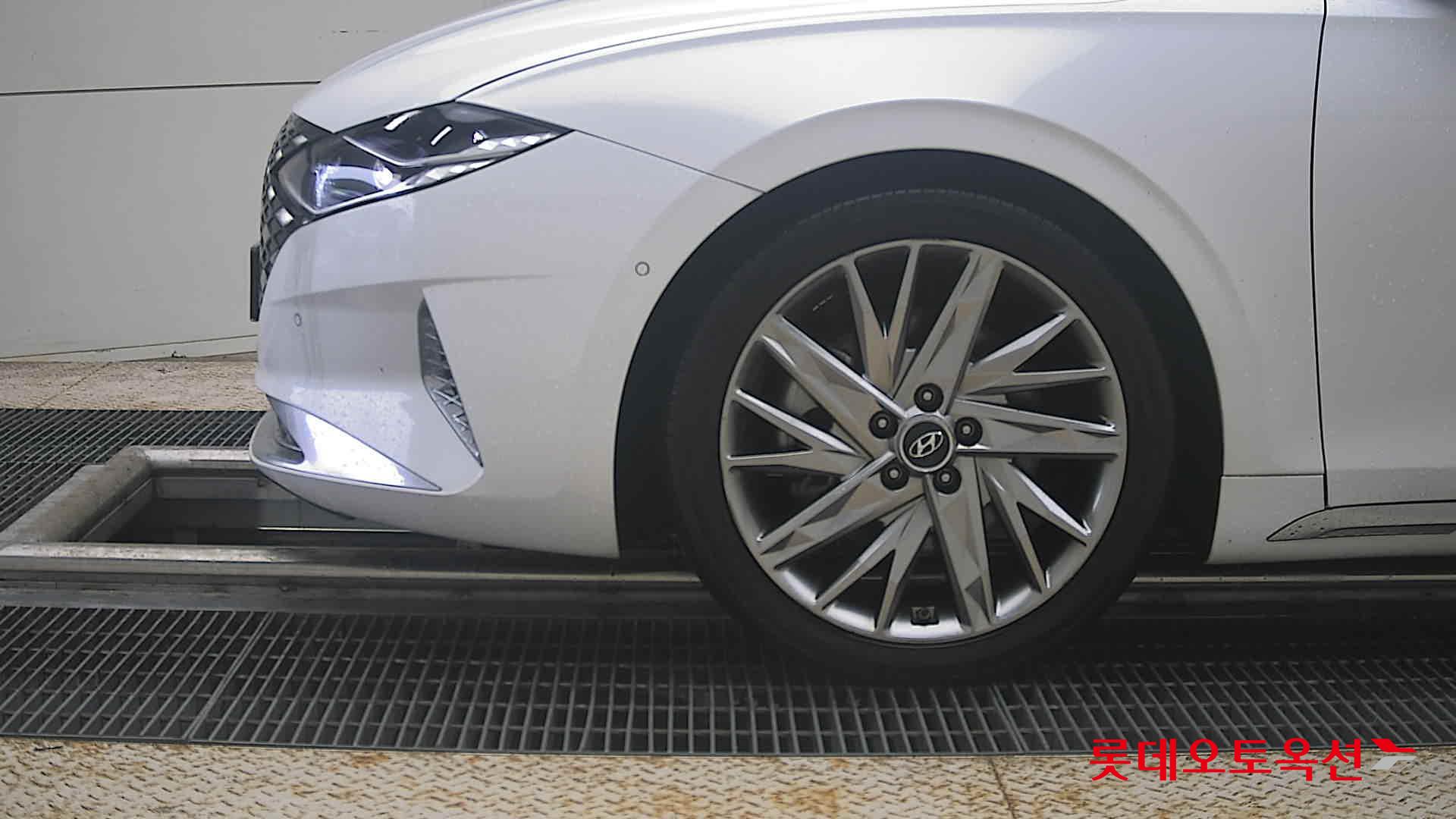 2020 - hyundai grandeur