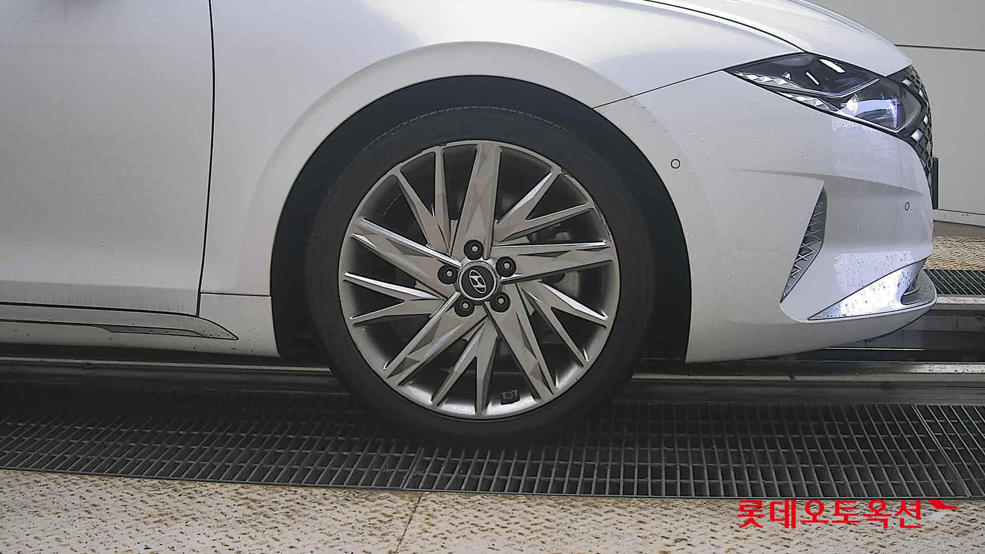 2020 - hyundai grandeur