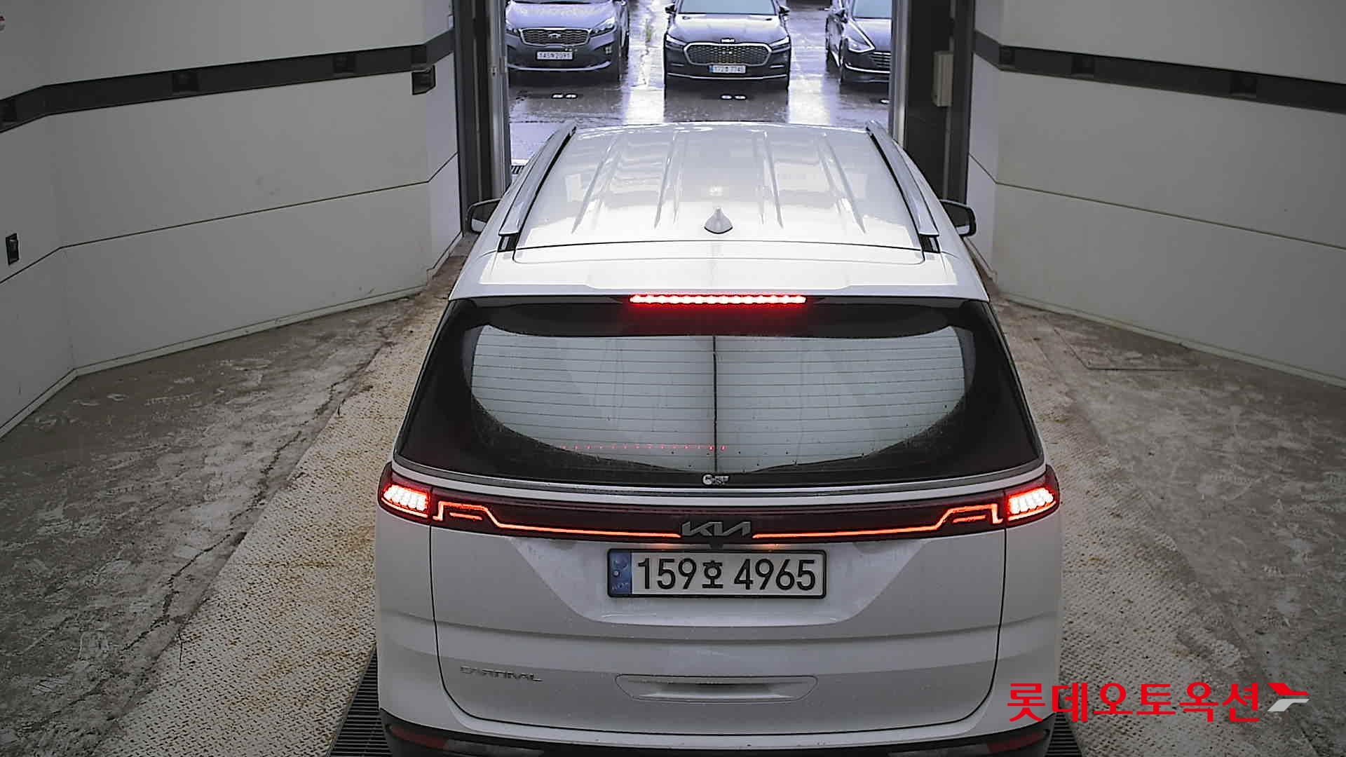 2023 - kia carnival
