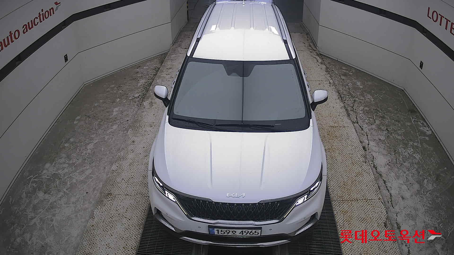 2023 - kia carnival