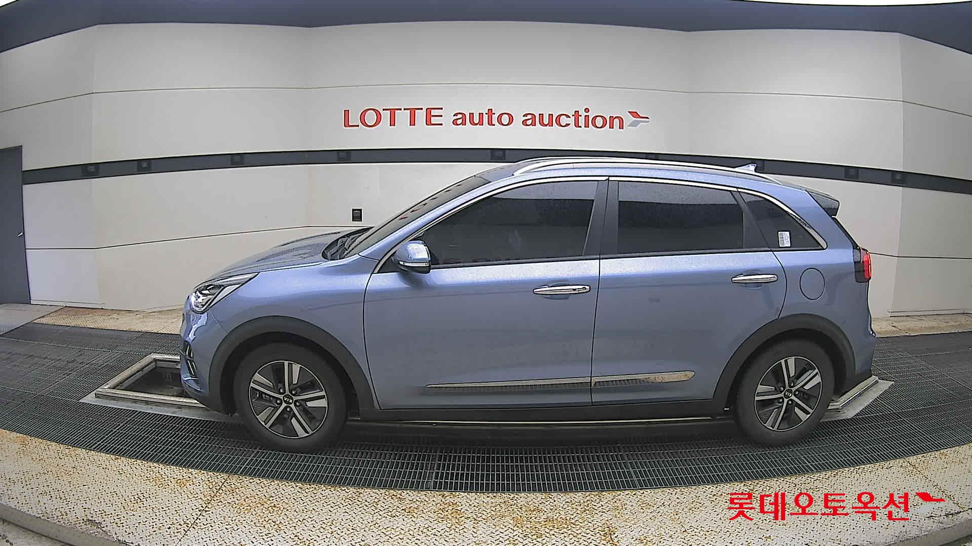 2020 - kia niro