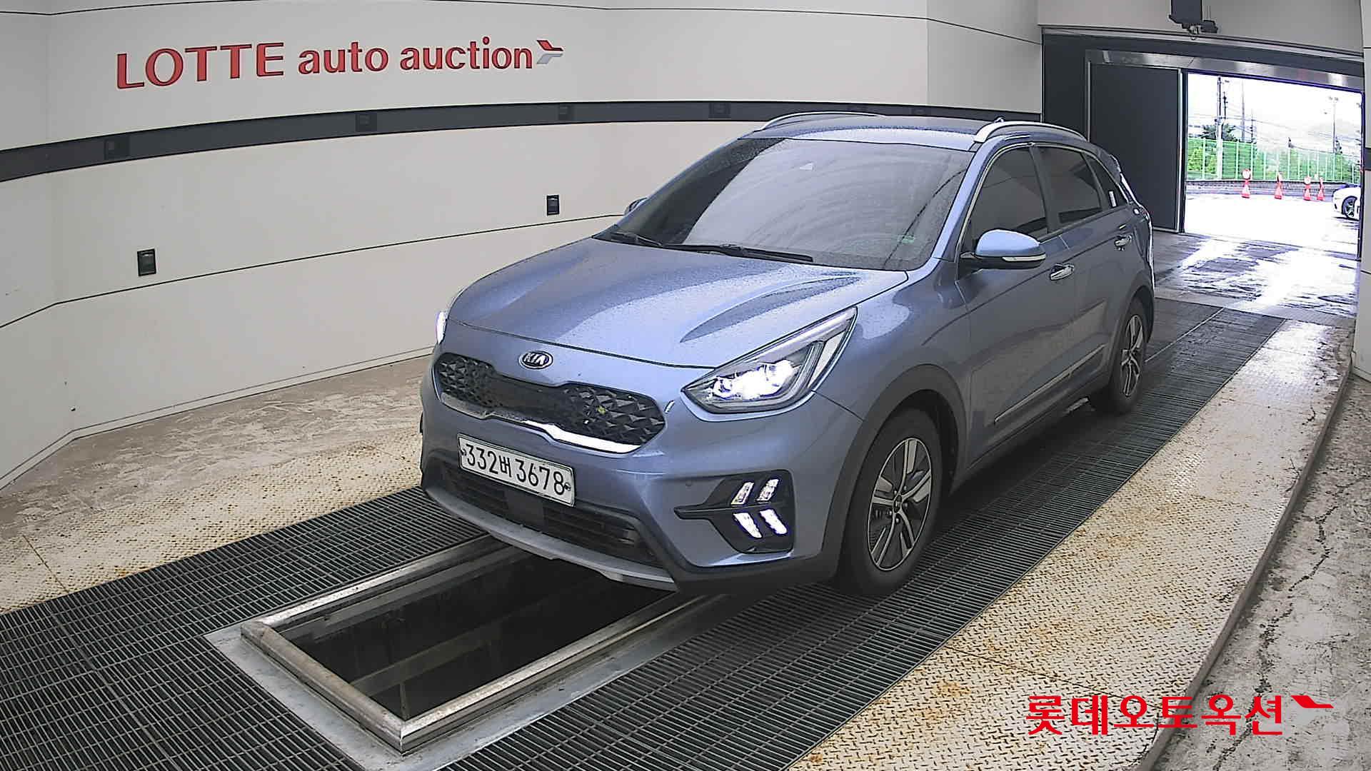 2020 - kia niro