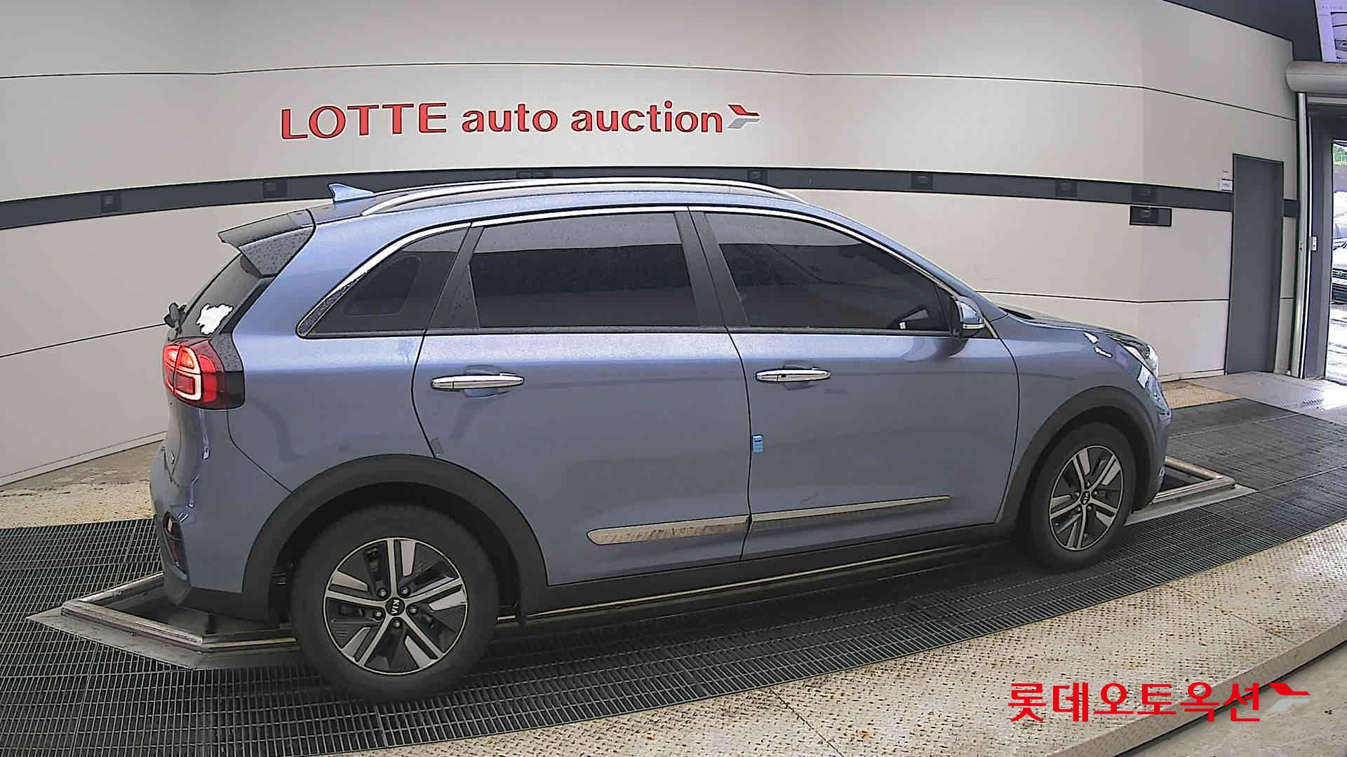 2020 - kia niro