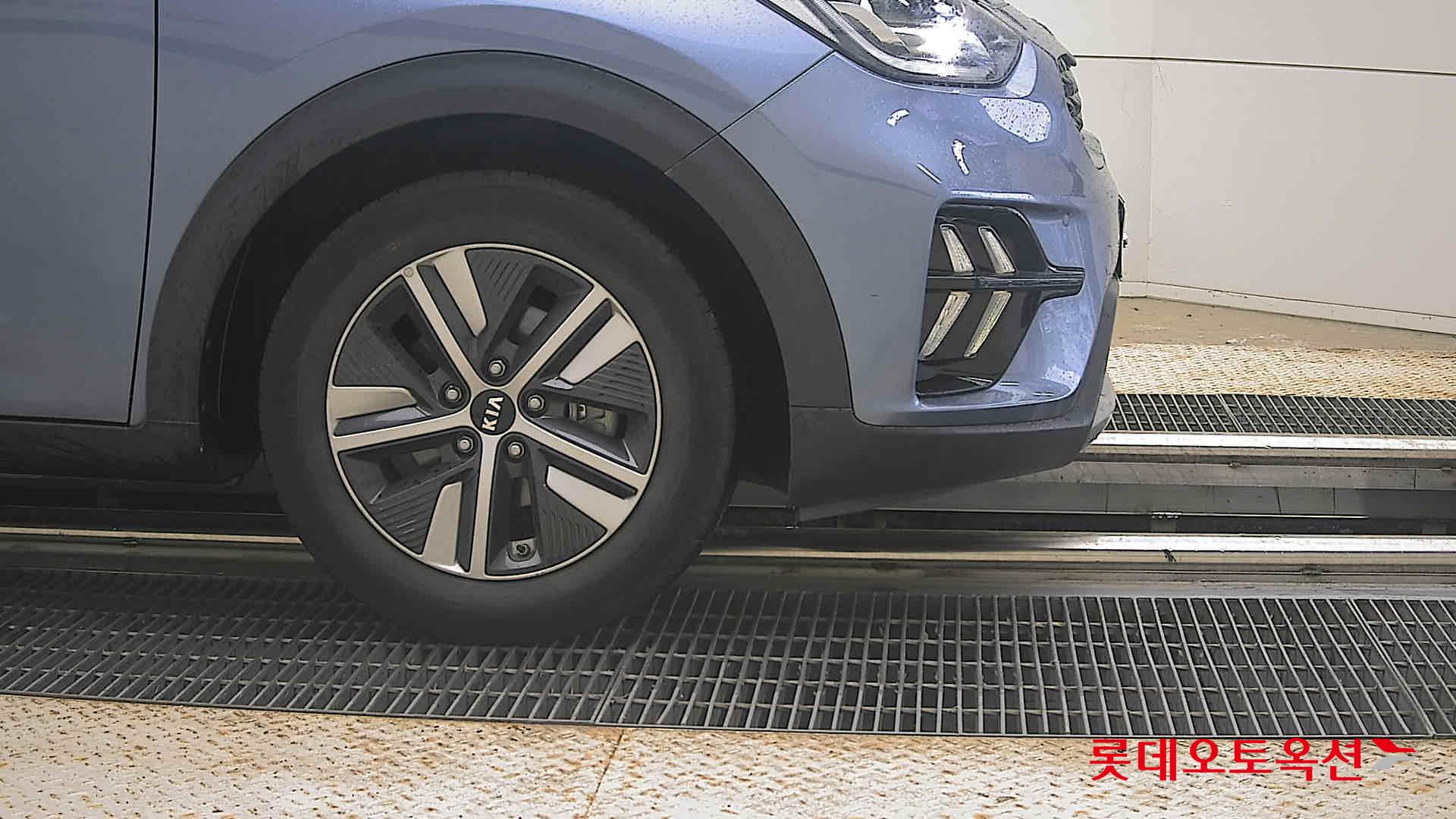 2020 - kia niro