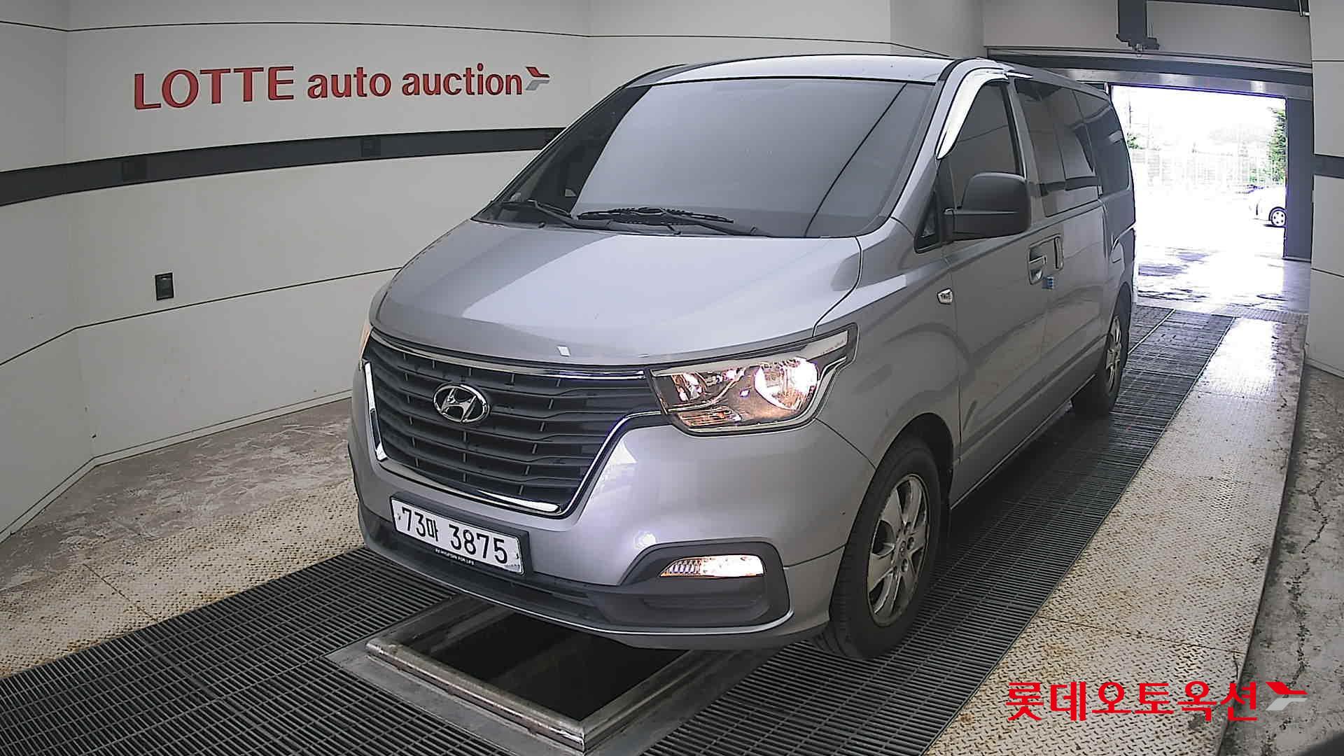 2020 - hyundai grand starex