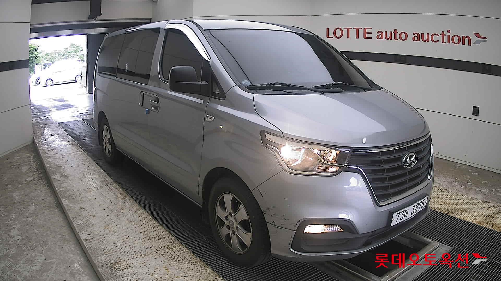2020 - hyundai grand starex