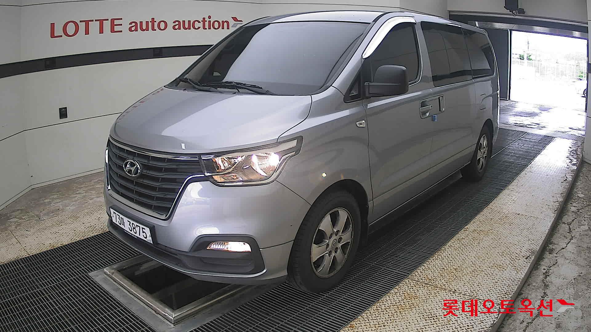 2020 - hyundai grand starex