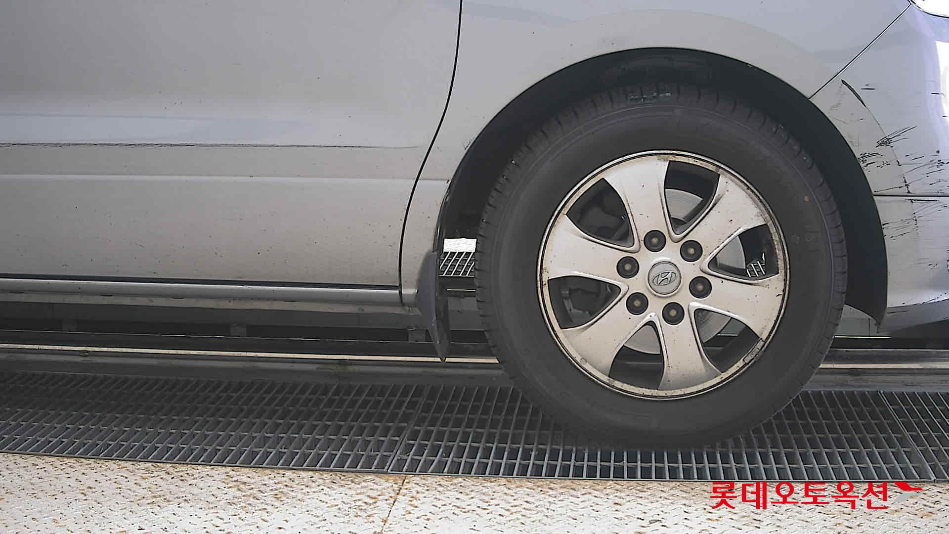 2020 - hyundai grand starex