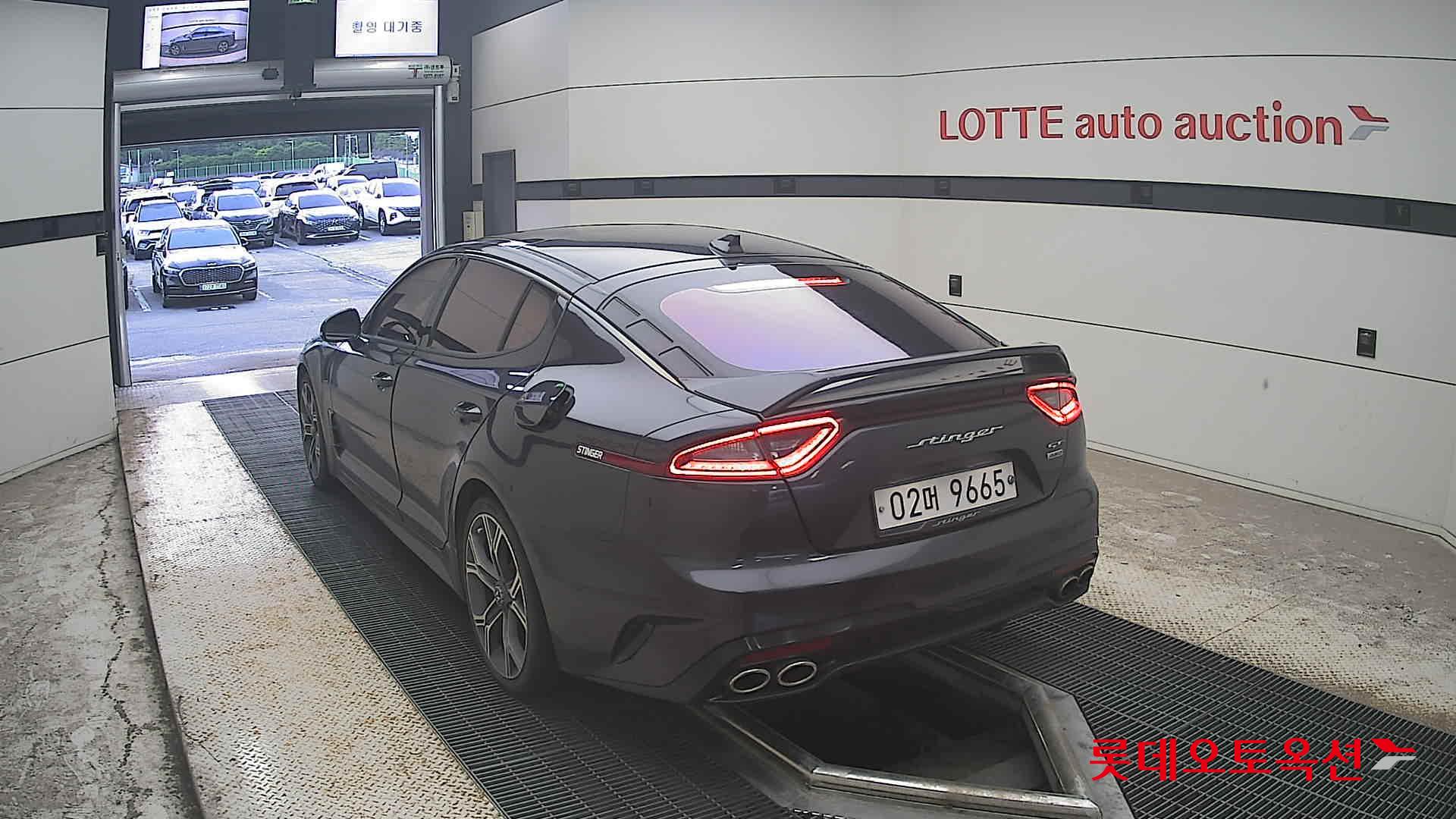 2018 - kia stinger