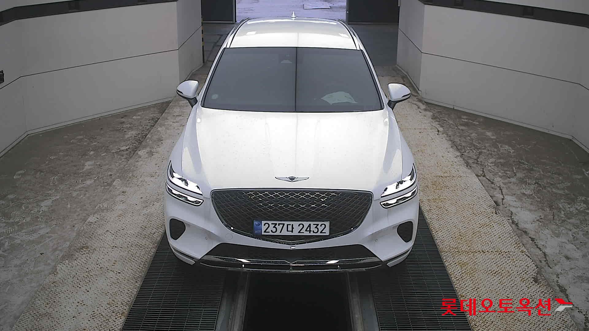 GENESIS GV70 (G)