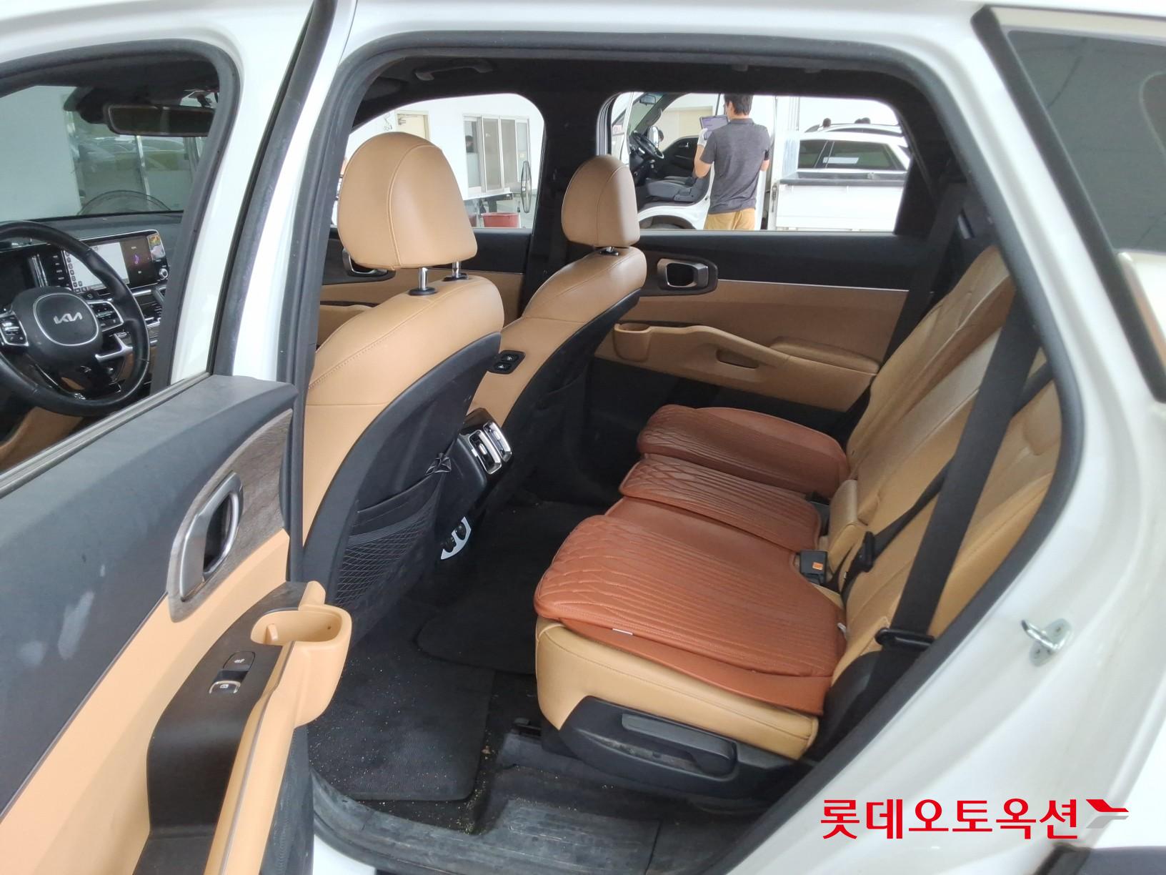 2022 - kia sorento