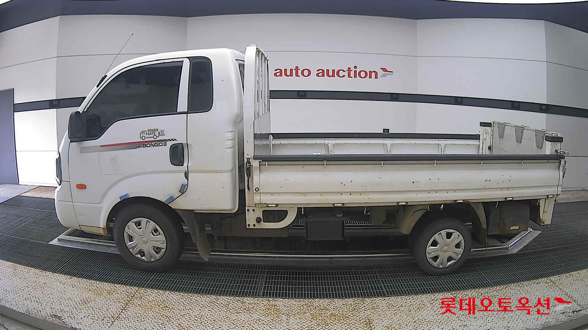 2022 - kia bongo