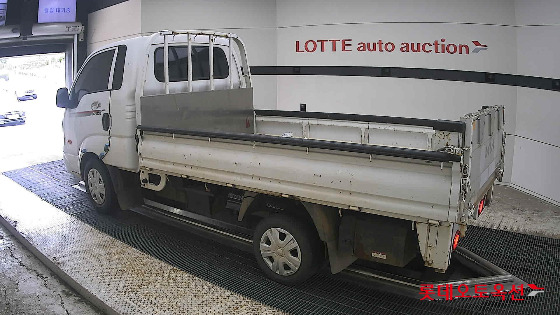 2022 - kia bongo