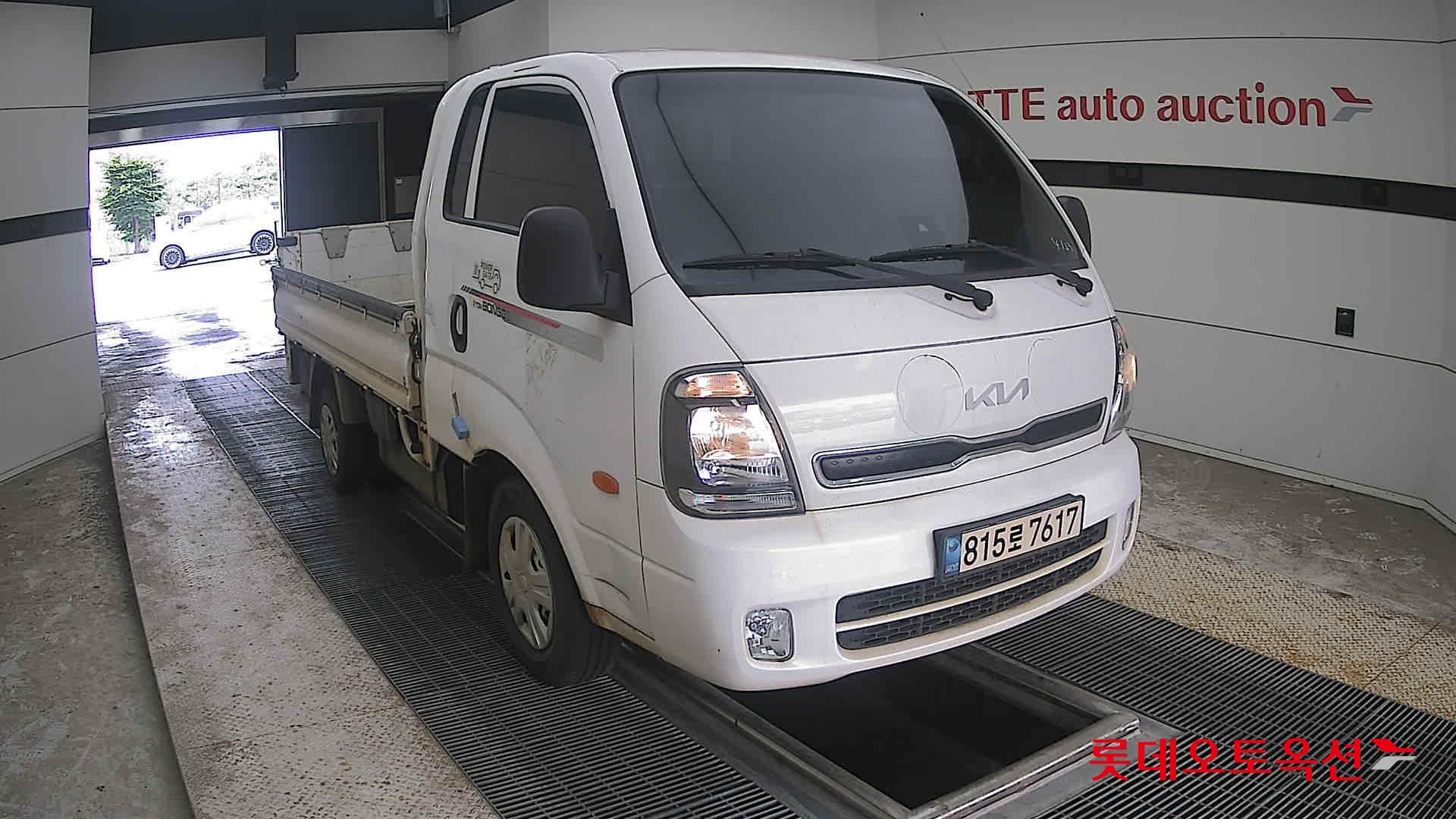 2022 - kia bongo