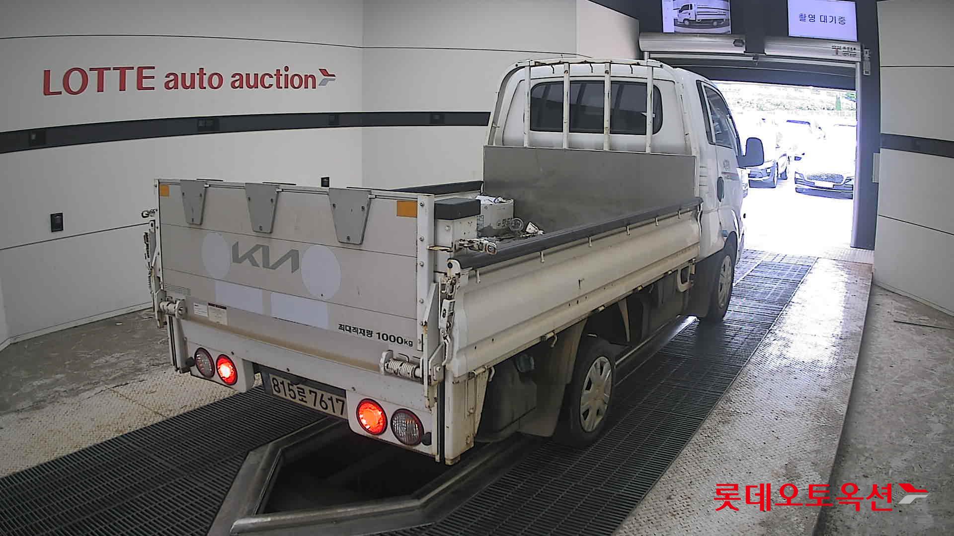 2022 - kia bongo
