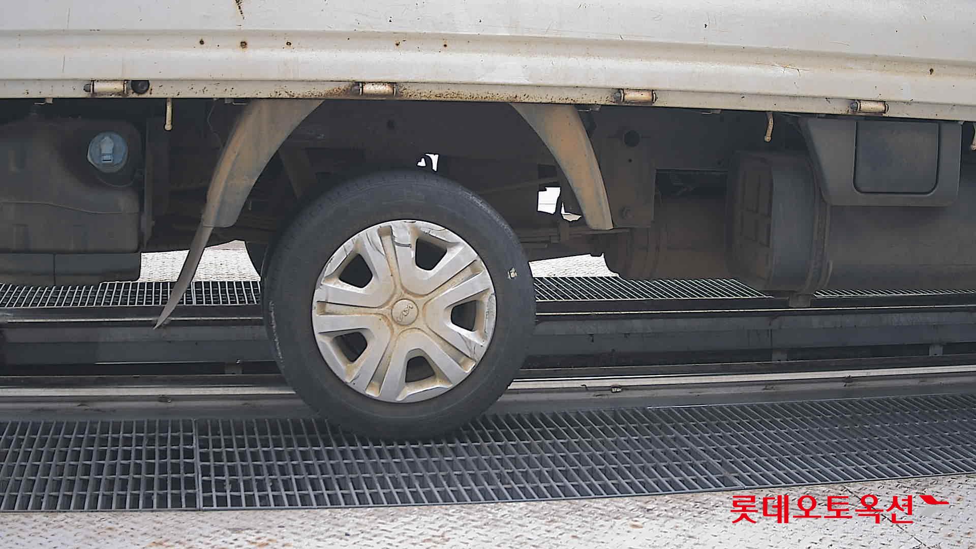 2022 - kia bongo