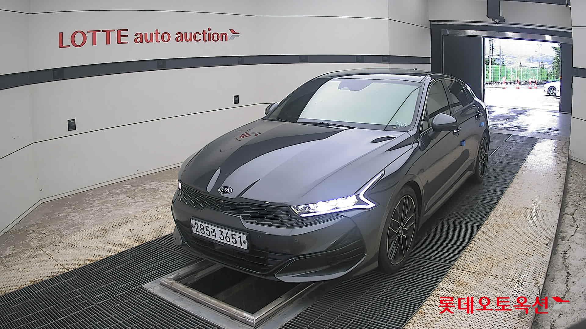 2020 - kia k5