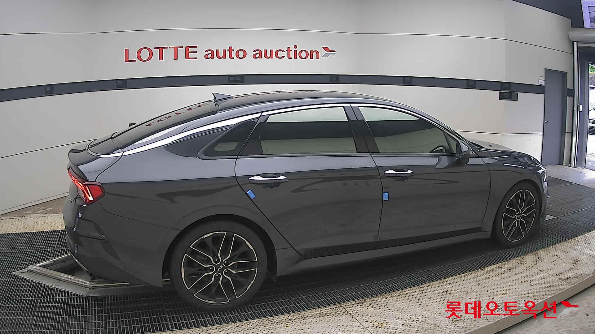 2020 - kia k5