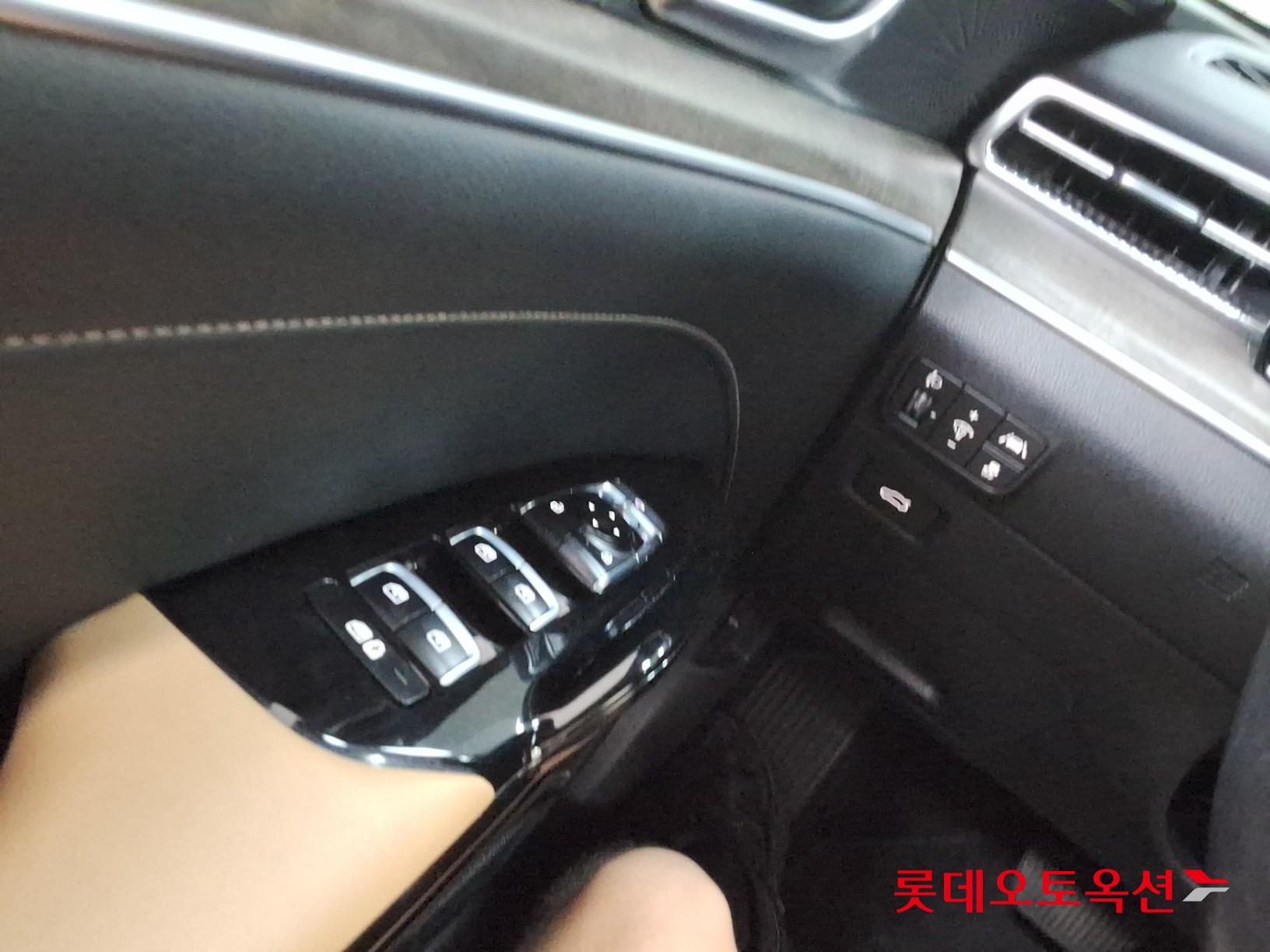 2020 - kia k5